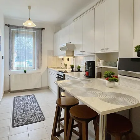 Home4you 아파트 솜버트헤이